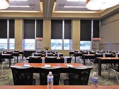 Hotel Even Chicago - - Convention Center By Ihg Tinley Park