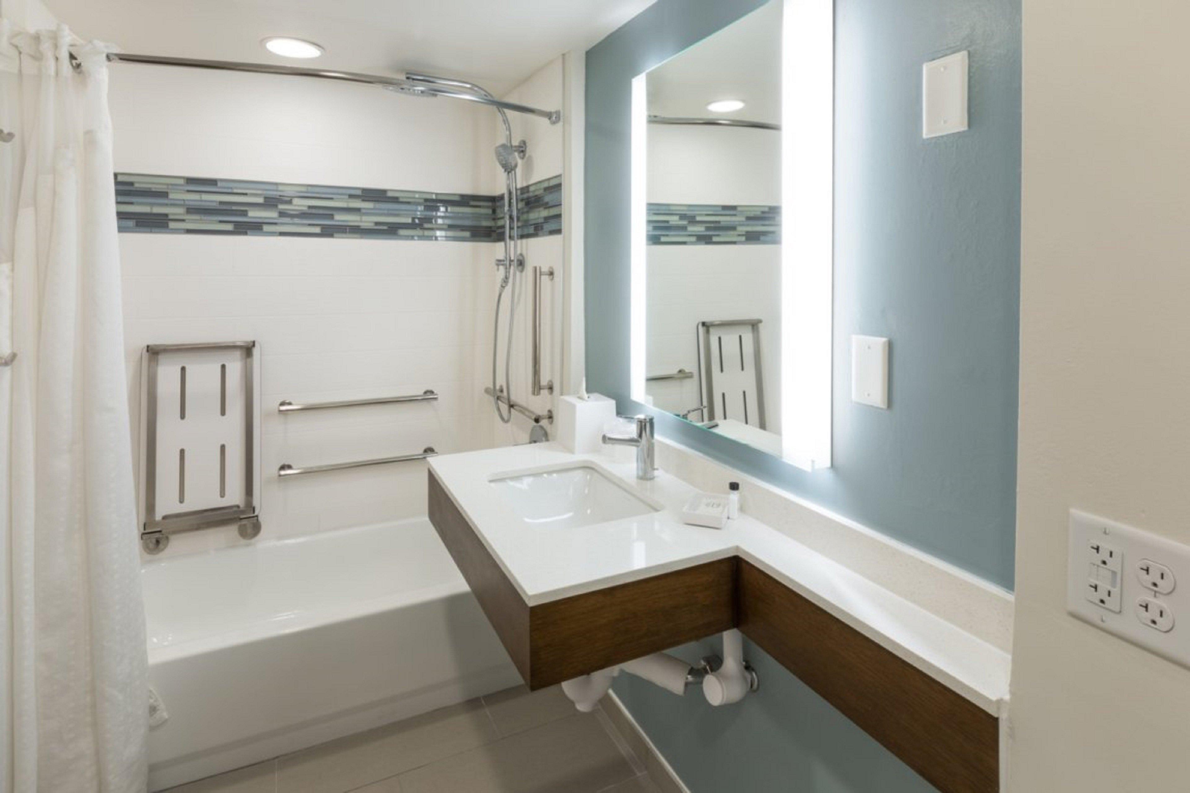 Even Chicago - - Convention Center By Ihg