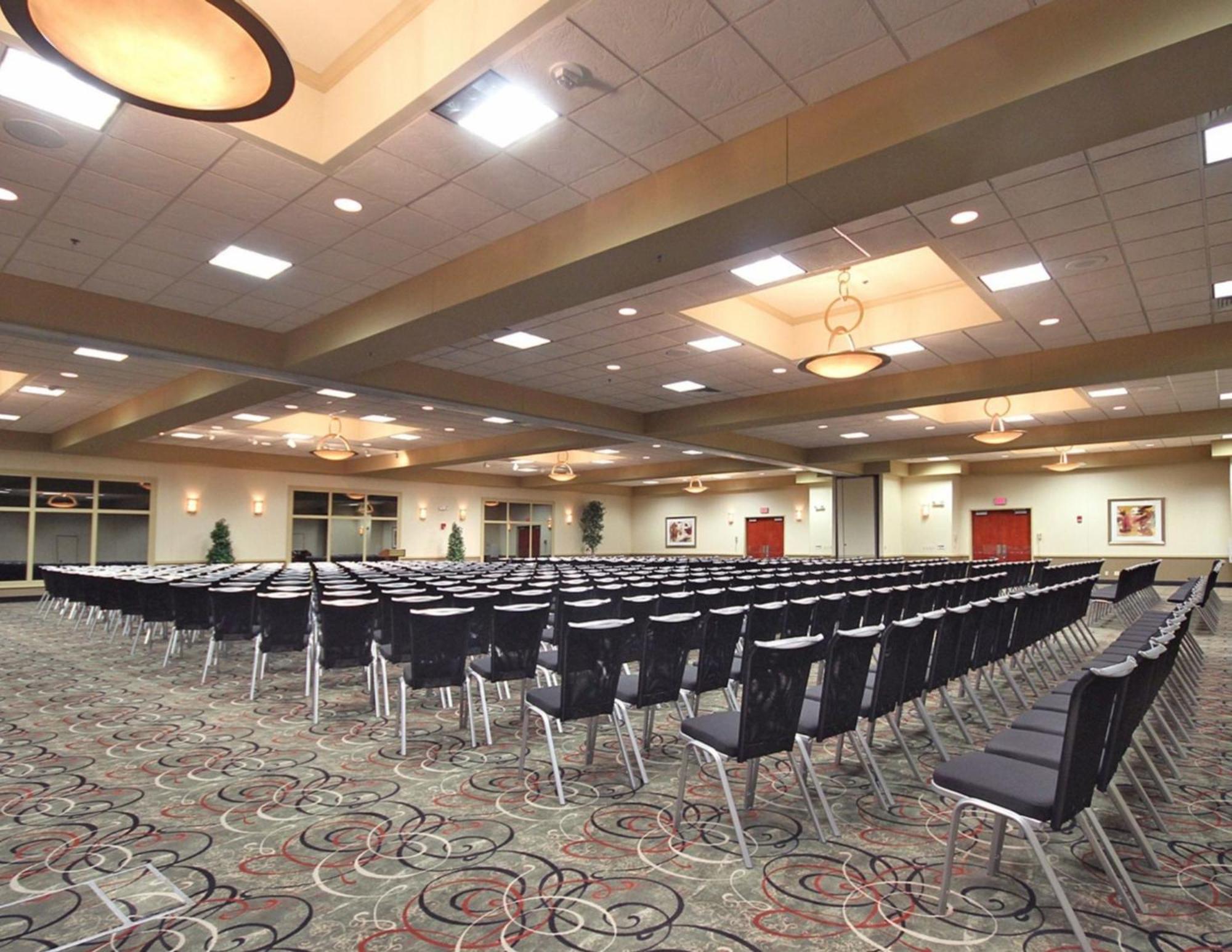 Even Chicago - - Convention Center By Ihg